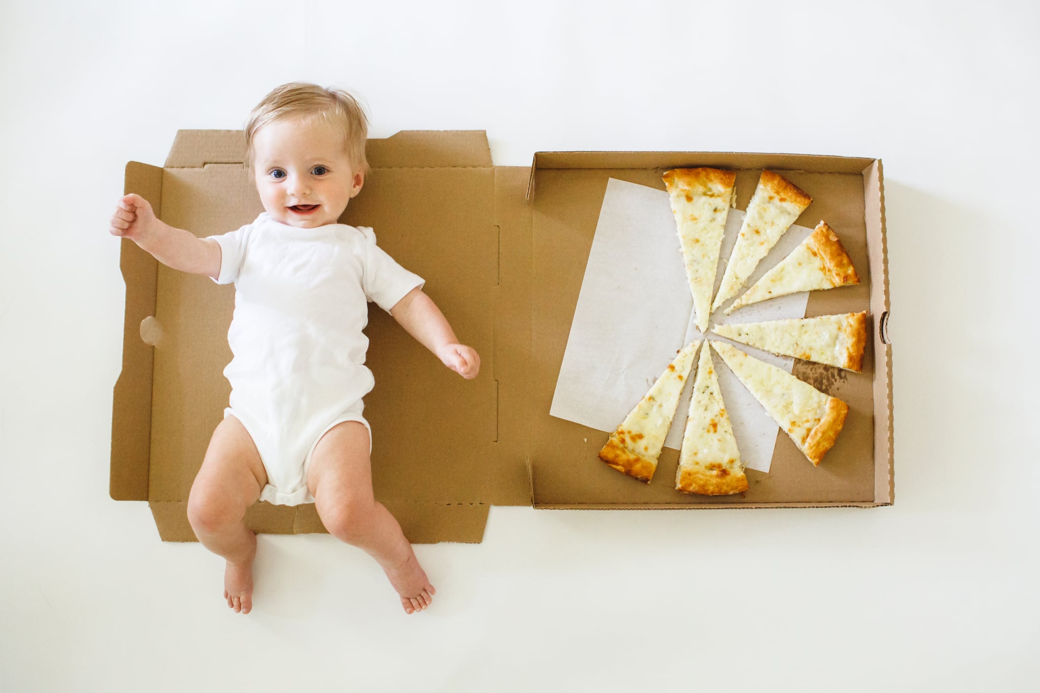 фотосессия для новорожденного с пиццей фото 7