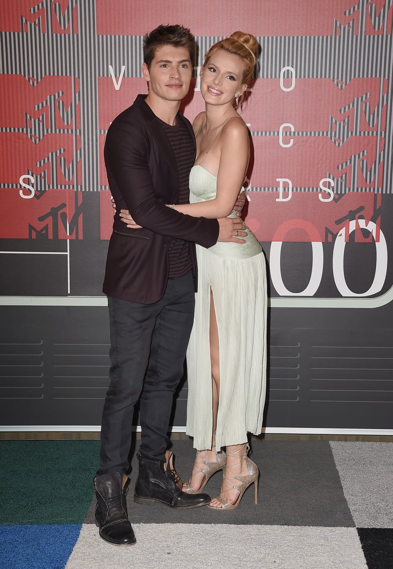 Bella Thorne And Gregg Sulkin At 2015 MTV VMAs POPSUGAR Latina