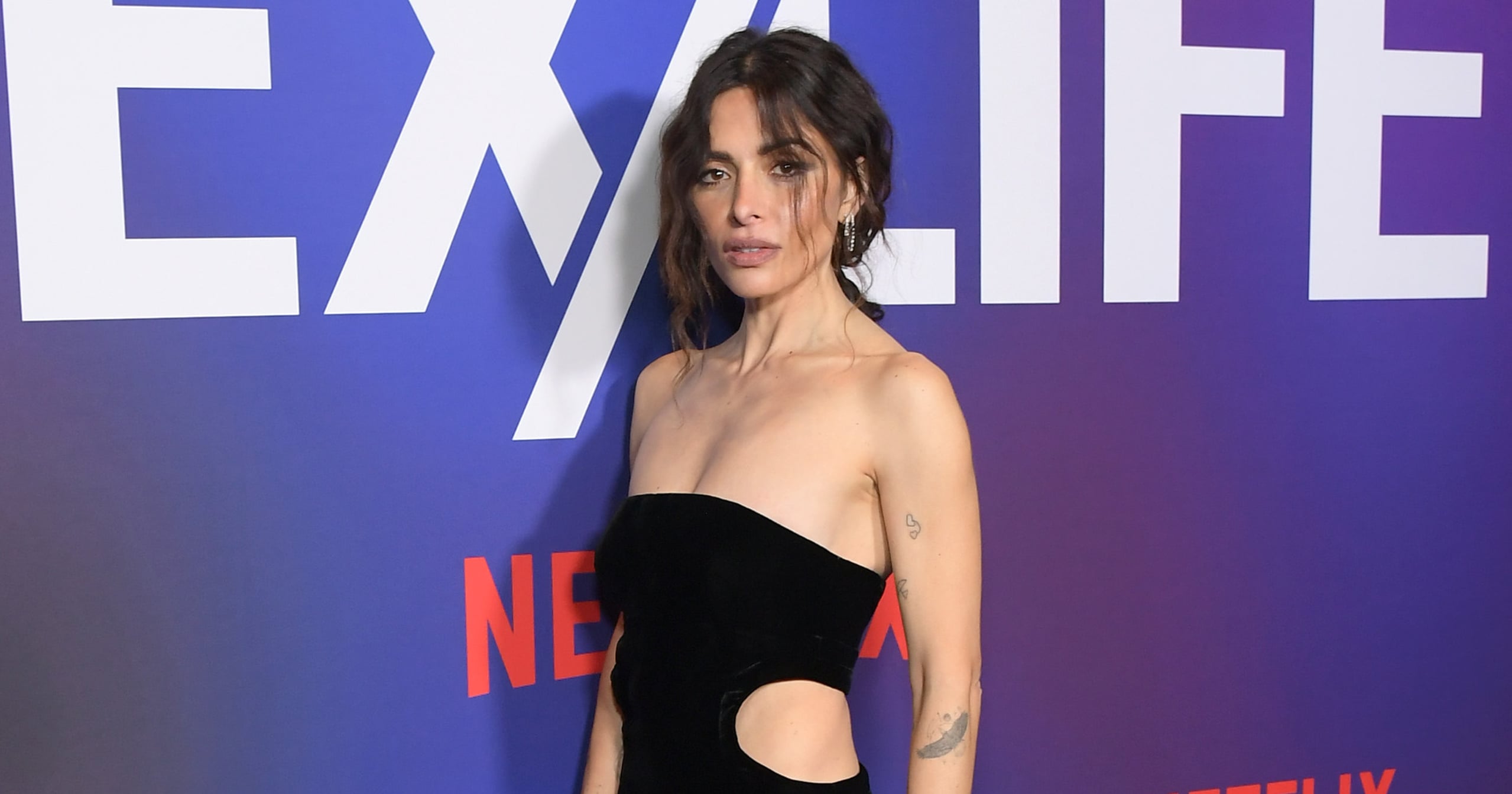 Sarah Shahi Adam Demos On Being Recognized From Sex Life Ps Entertainment