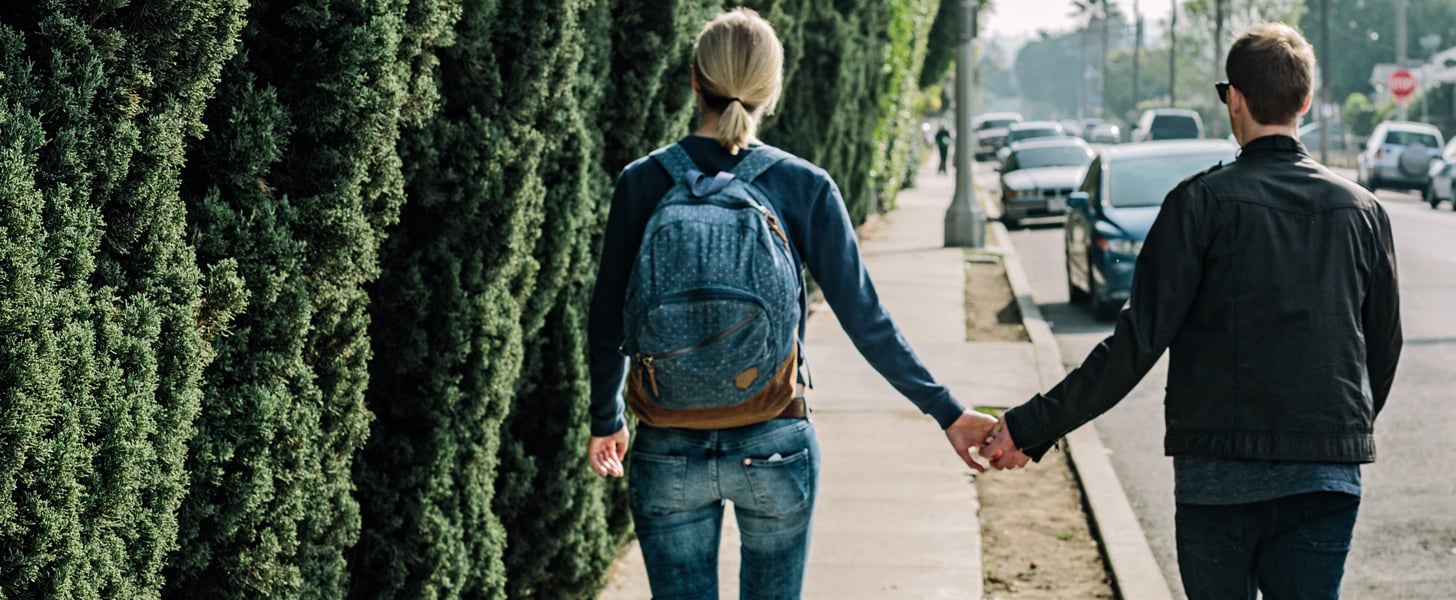 Signs He S Not Into You Popsugar Love Sex