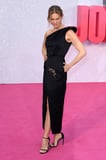 Renée Zellweger's Dress Says 