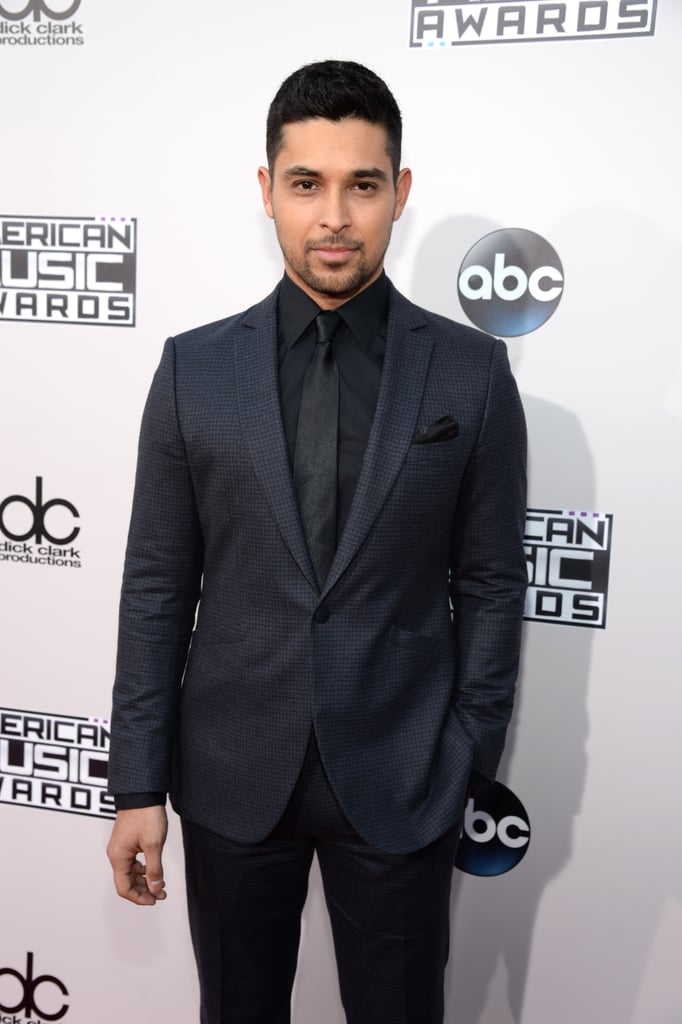 Demi Lovato And Wilmer Valderrama At The 2015 AMAs POPSUGAR Latina