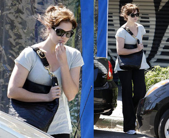 Mandy Moore + Ryan Adams? Sounds Good to Me Mandy Moore + Ryan Adams? Sounds Good to Me