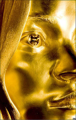 Fab Flash: Kate Moss Statue to Appear at British Museum Fab Flash: Kate Moss Statue to Appear at British Museum