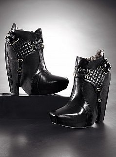 Sam Edelman Strapped Bootie: Love It or Hate It? Sam Edelman Strapped Bootie: Love It or Hate It?