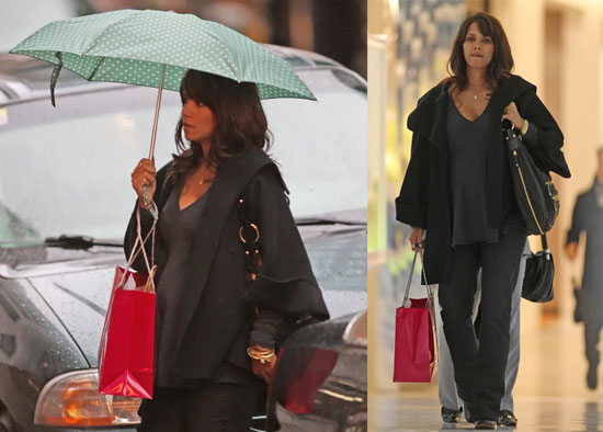 Halle Still Shops Rain or Shine Halle Still Shops Rain or Shine