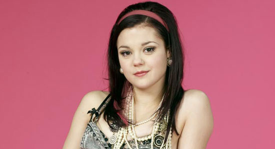 Celebrity Kathryn Prescott Hairstyles Photo