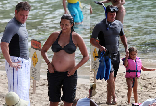 Pictures Of Matt Damon In Hawaii With Pregnant Luciana In A Bikini Popsugar Celebrity