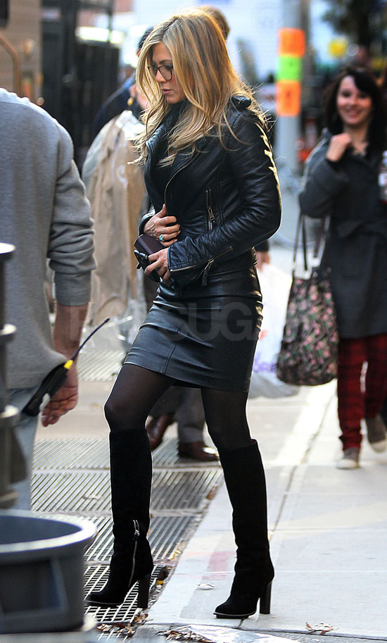 Pictures of Jennifer Aniston Filming Wanderlust in NYC | POPSUGAR ...
