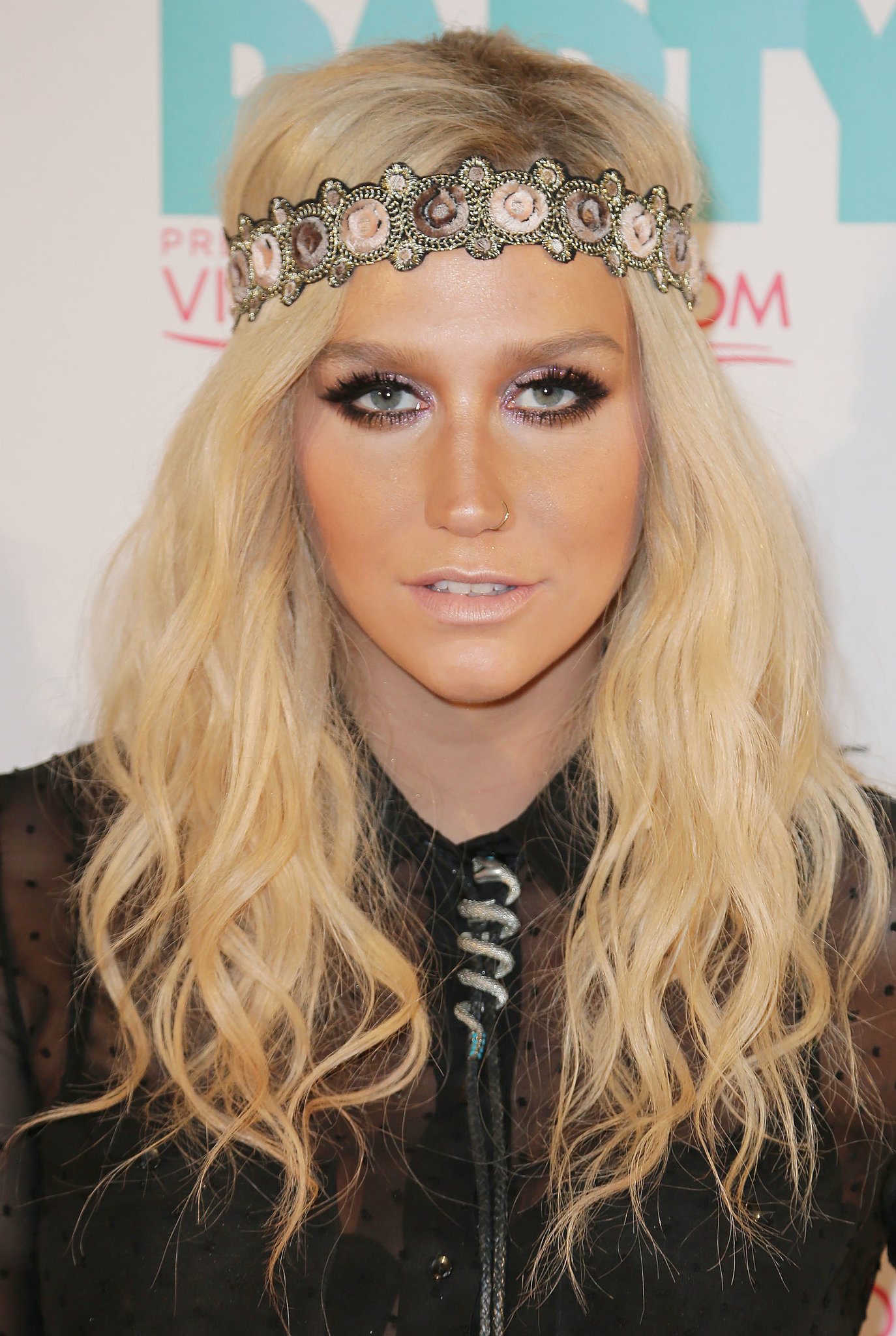 Ke$ha went with a bohemian vibe at the iHeartRadio Ultimate Pool | Our ...