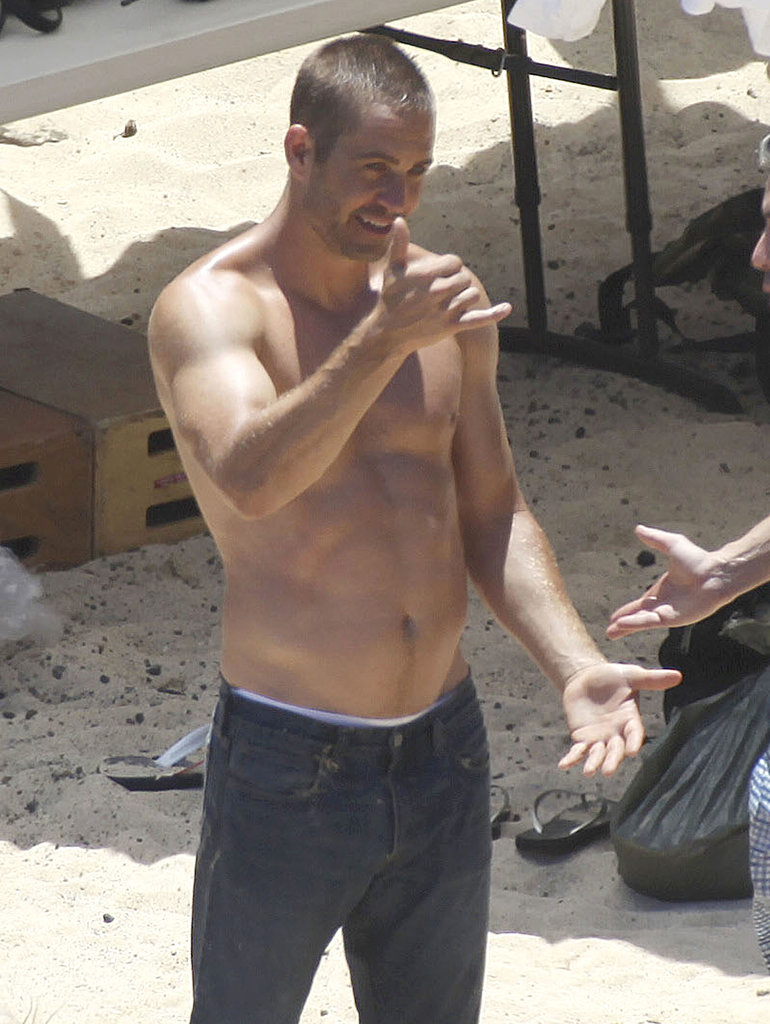 Paul went shirtless on the beach in hawaii in september 2013 paul