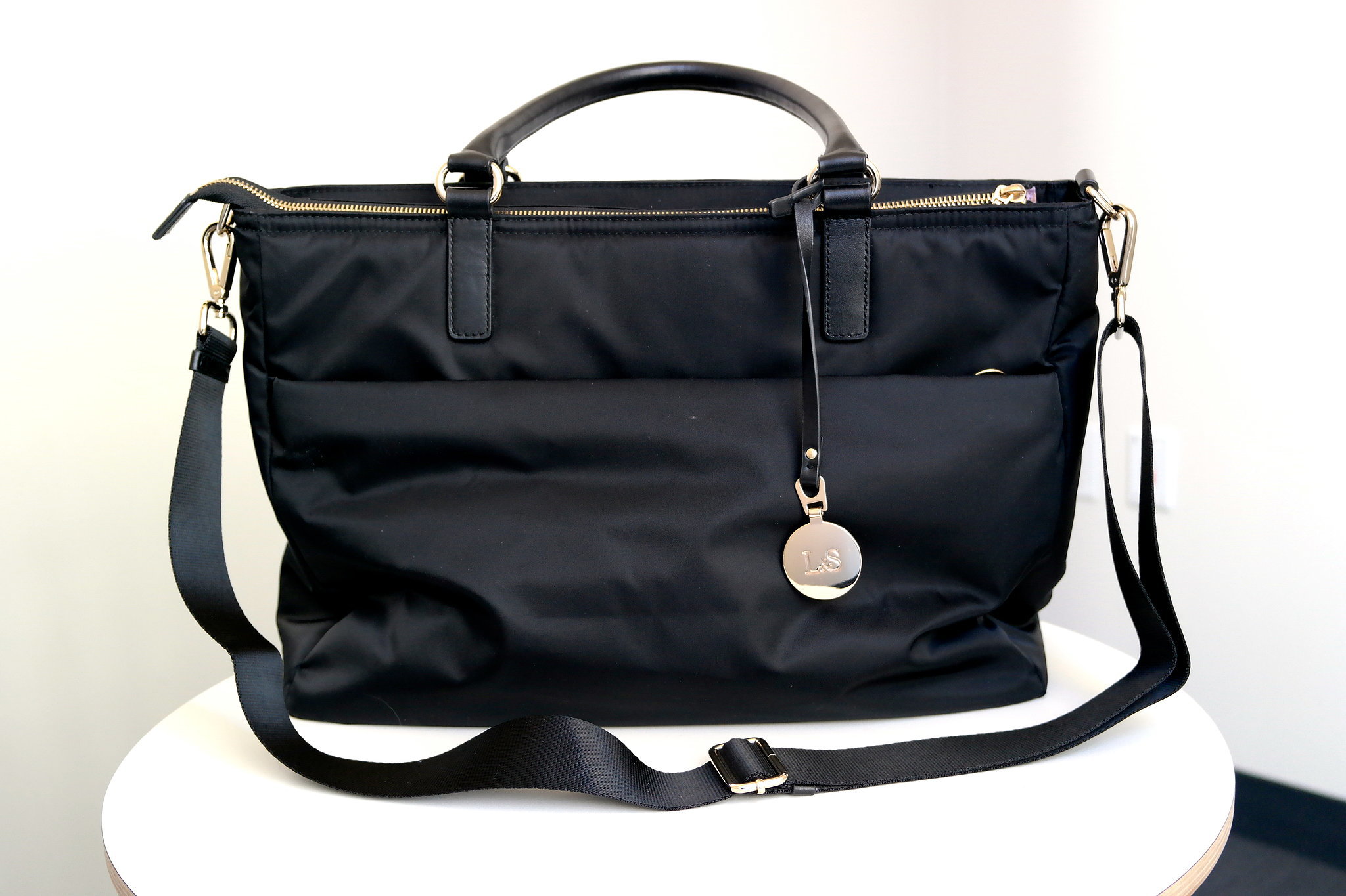 Lo & Sons — The Brookline | Grown-Up Laptop Bags For College Grads ...