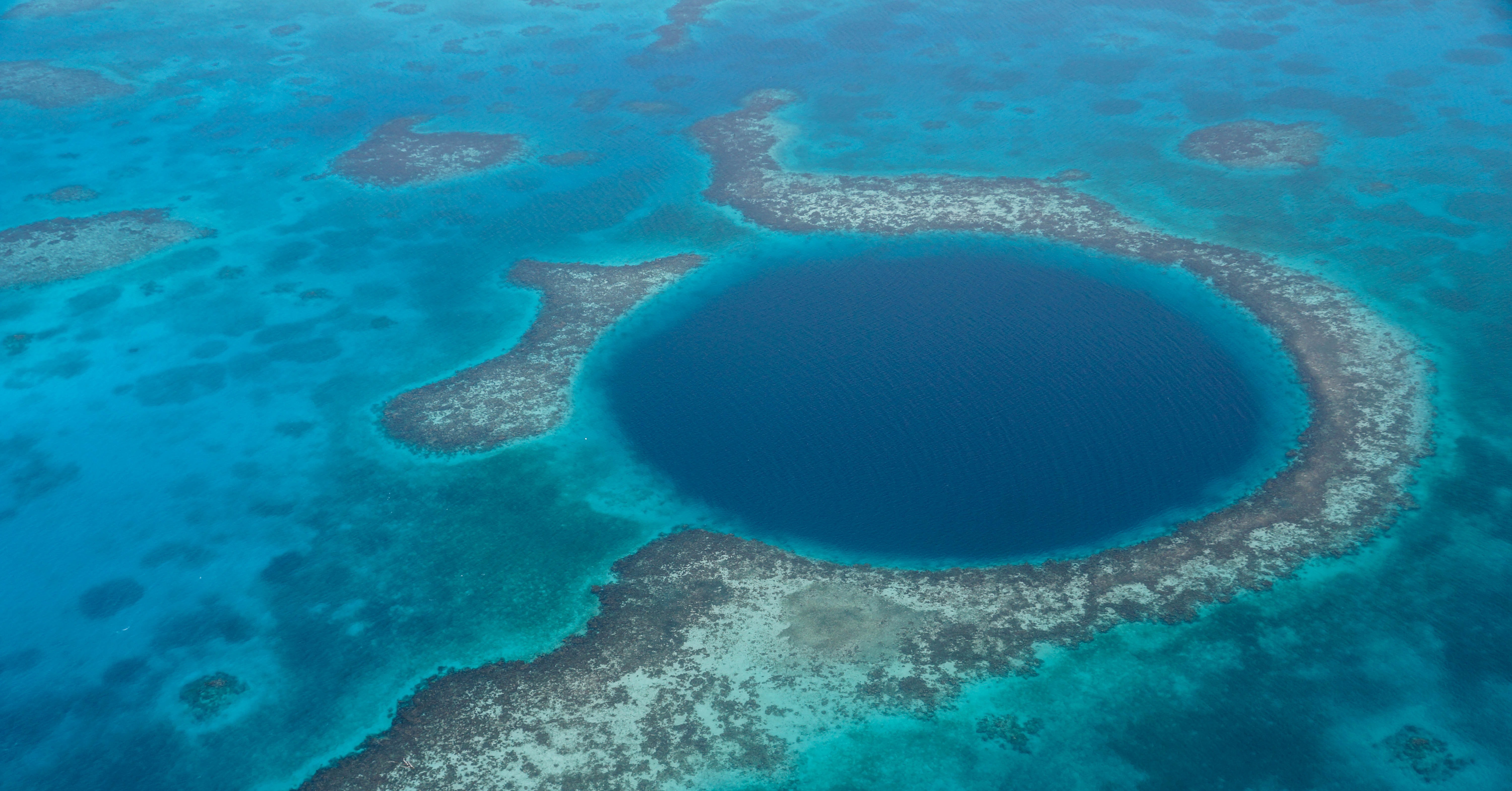 Great Blue Hole, Belize | 83 Unreal Places You Thought Only Existed in ...