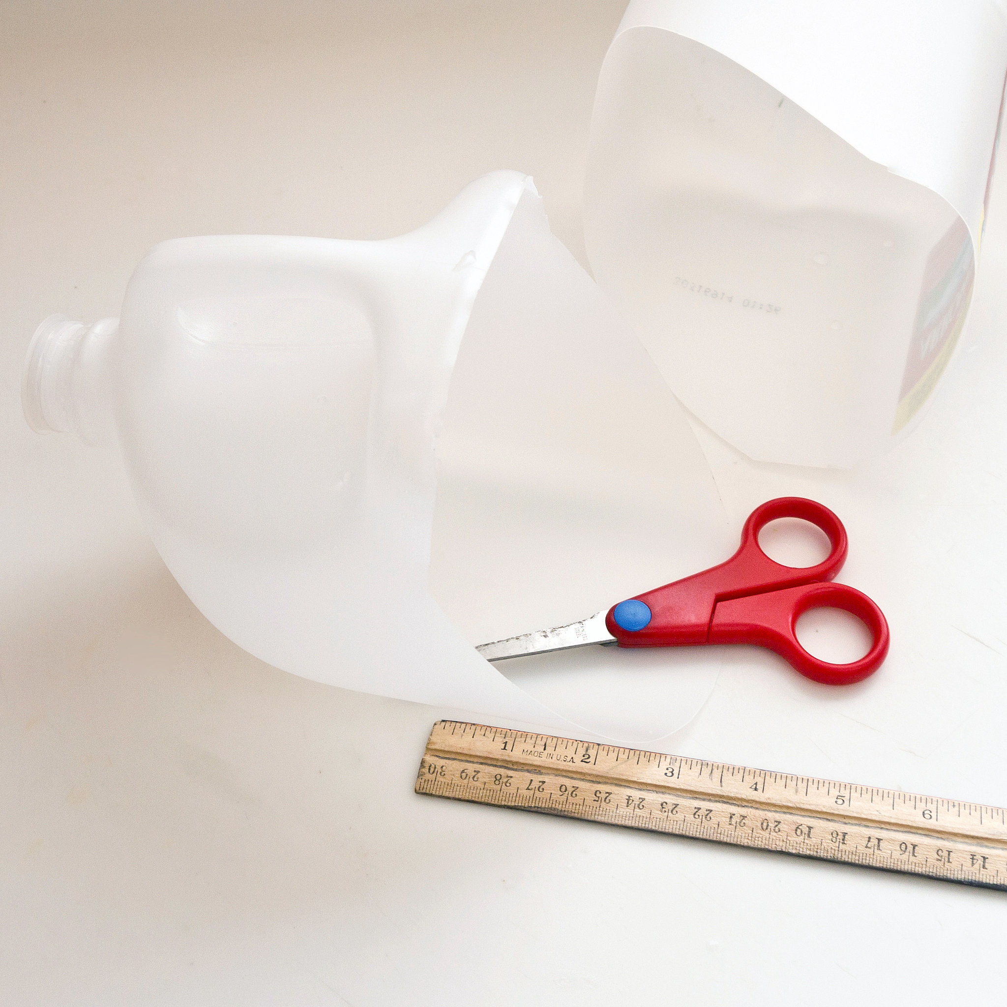 Milk Jug Hack: How to Make a Simple Scoop