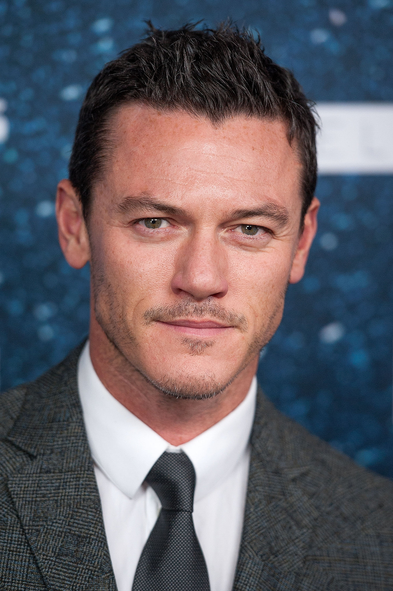 Luke Evans tweets