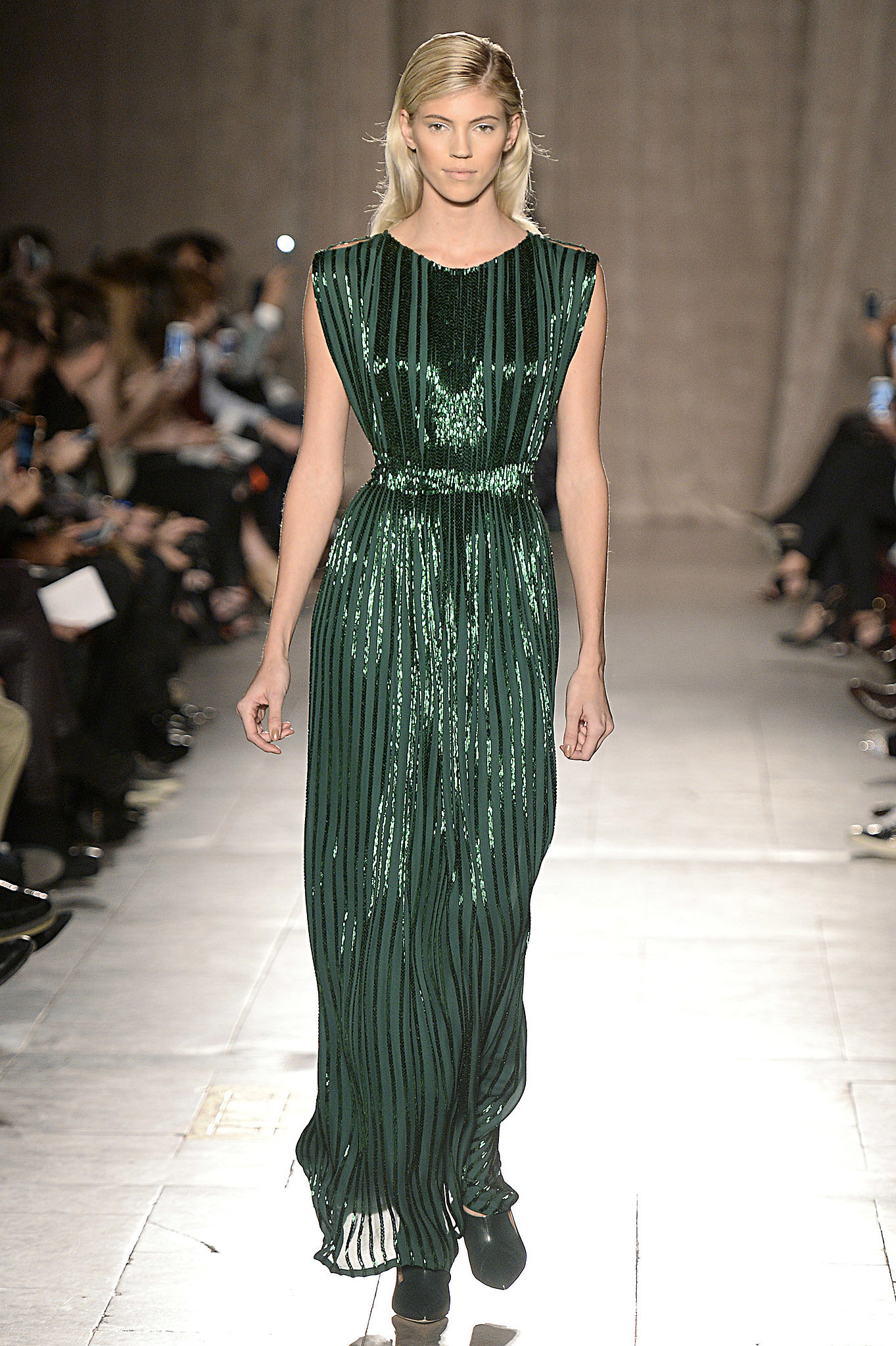 Zac Posen Fall 2015 | The Fall '15 Gowns That Should Walk Right Off the ...