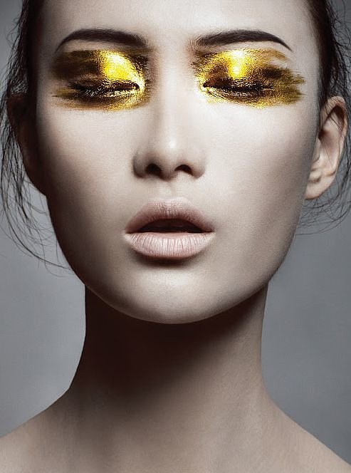 Gold Makeup Inspiration Pictures From Pinterest | POPSUGAR Beauty Australia