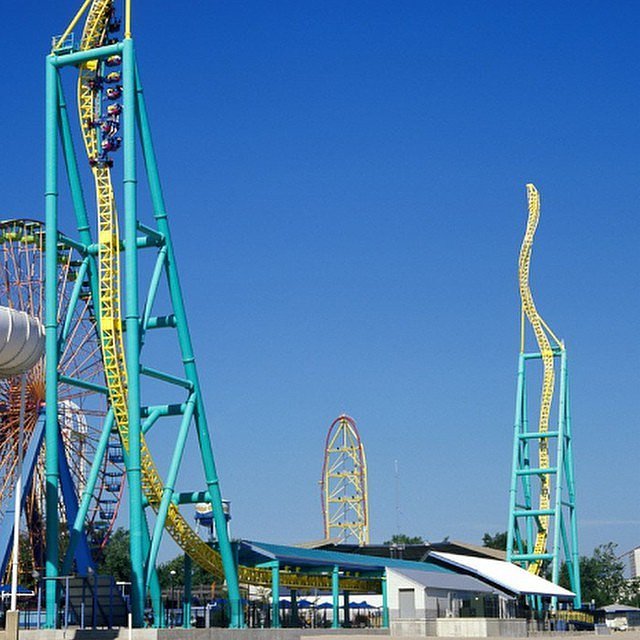 Wicked Twister | 17 Insane Roller Coasters You Must Ride to Live Life ...