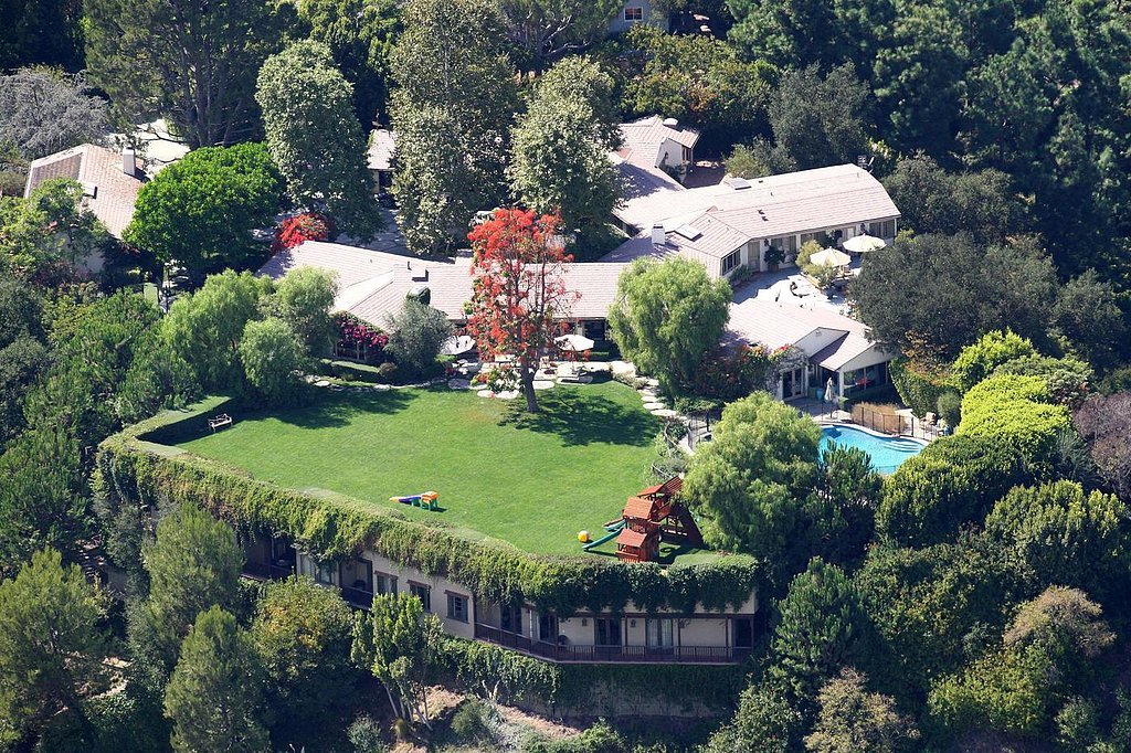 Ben Affleck and Jennifer Garner List Pacific Palisades Home POPSUGAR Home