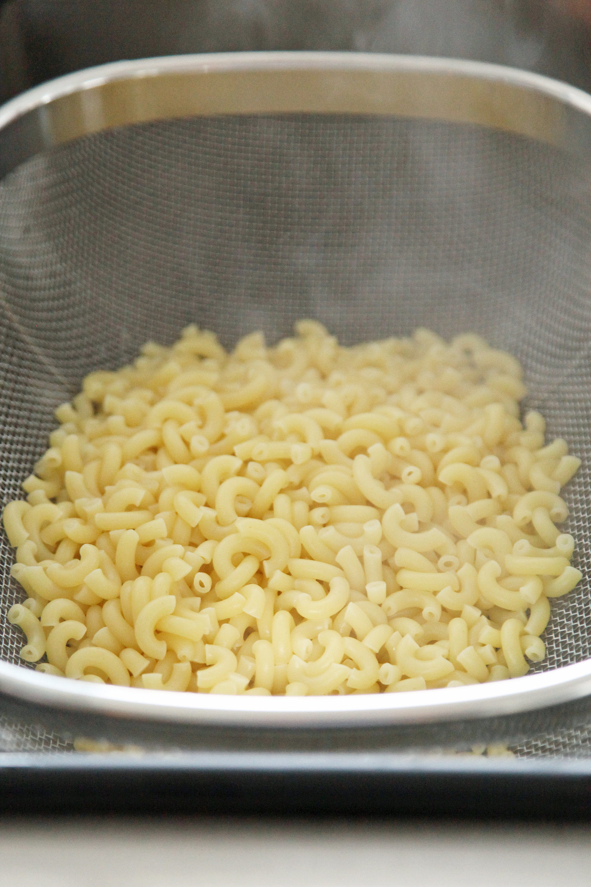 https://media1.popsugar-assets.com/files/2015/10/28/051/n/1922398/54b58bc33882390e_Macaroni.xxxlarge_2x.jpg