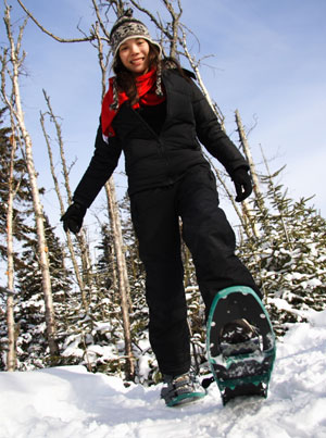 Beginner Snowshoeing Tips | POPSUGAR Fitness