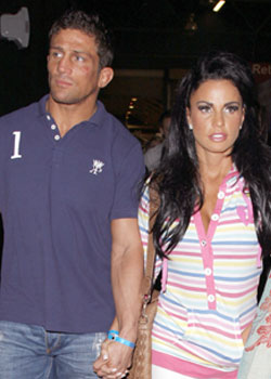 Alex Reid Cross Dressing Pictures Gossip On Alex Reid S Cross