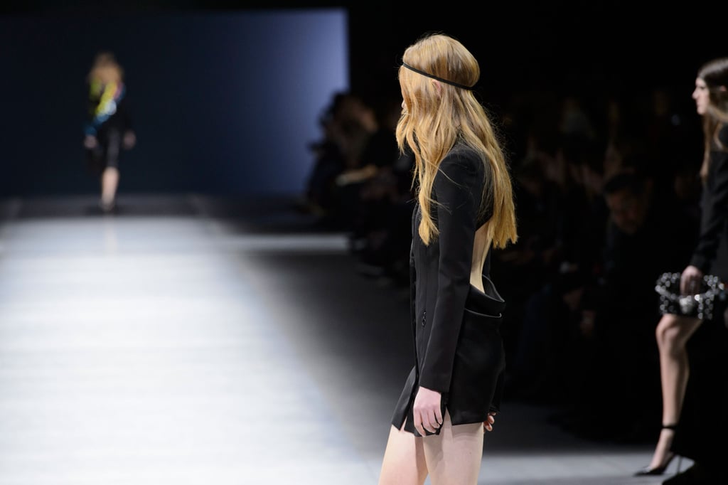 Versace Fall 2016 Runway