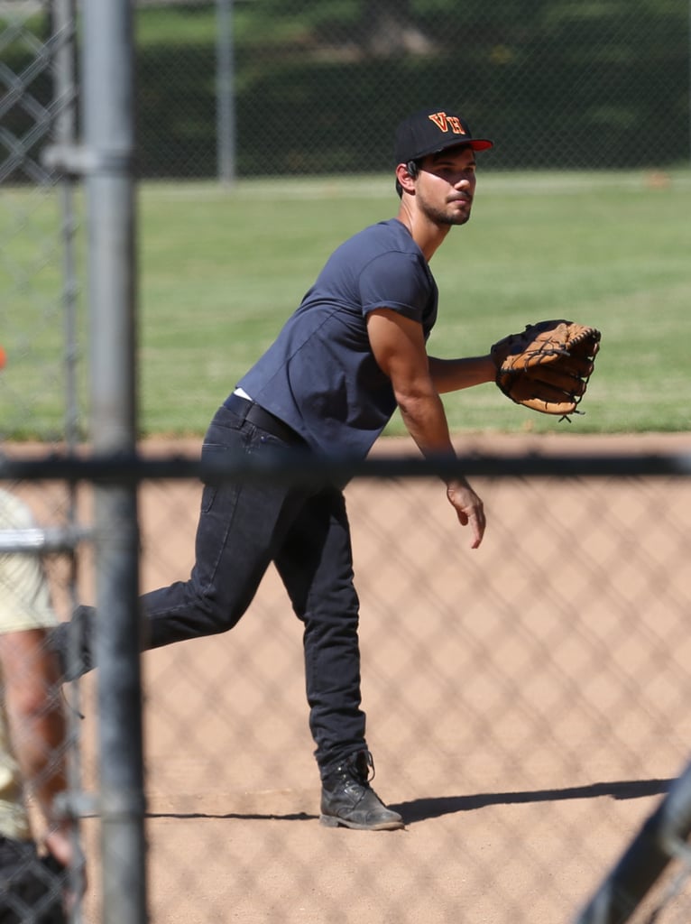 Taylor Lautner Playing Baseball 2014 | Pictures