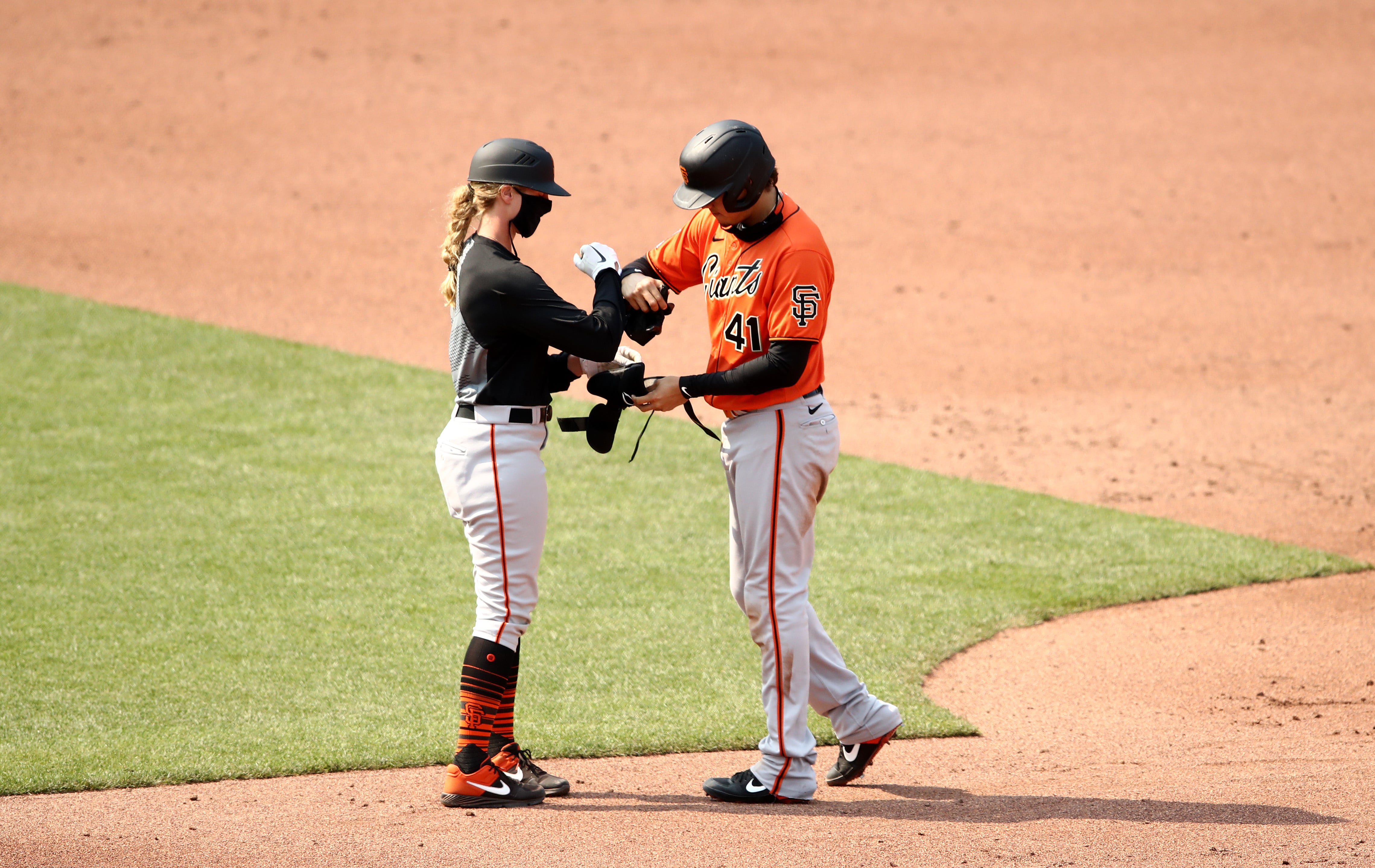 Giants assistant Alyssa Nakken makes MLB history by coaching first