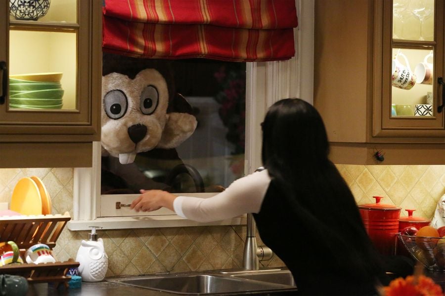 Modern Family Halloween Episode 2016 POPSUGAR Entertainment Photo 9