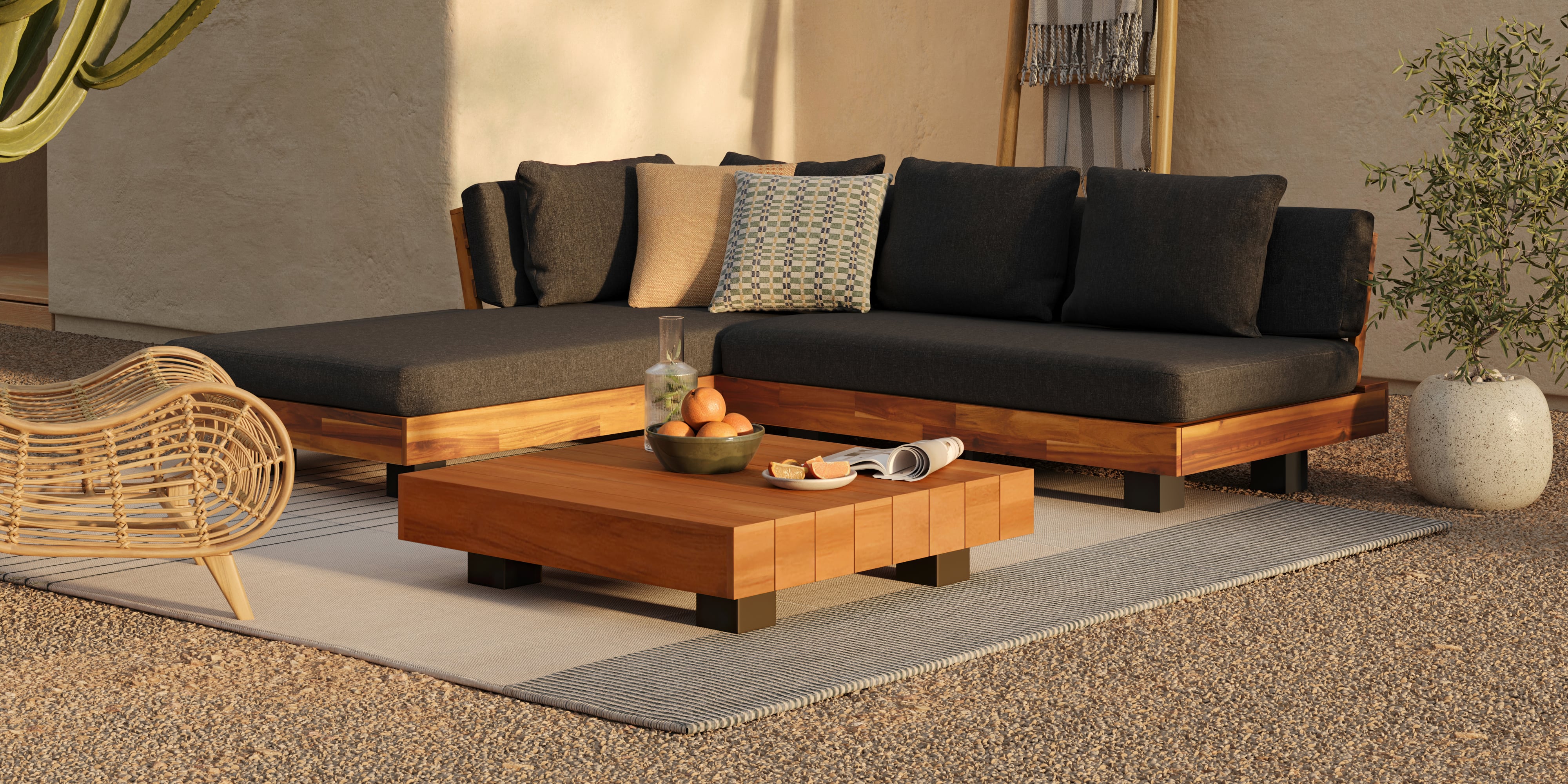 20 of Our Favorite Outdoor Furniture Pieces For a Backyard Oasis
