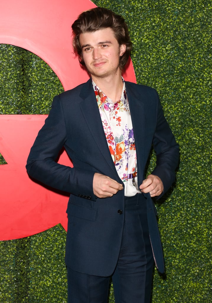 Joe Keery Sexy Pictures