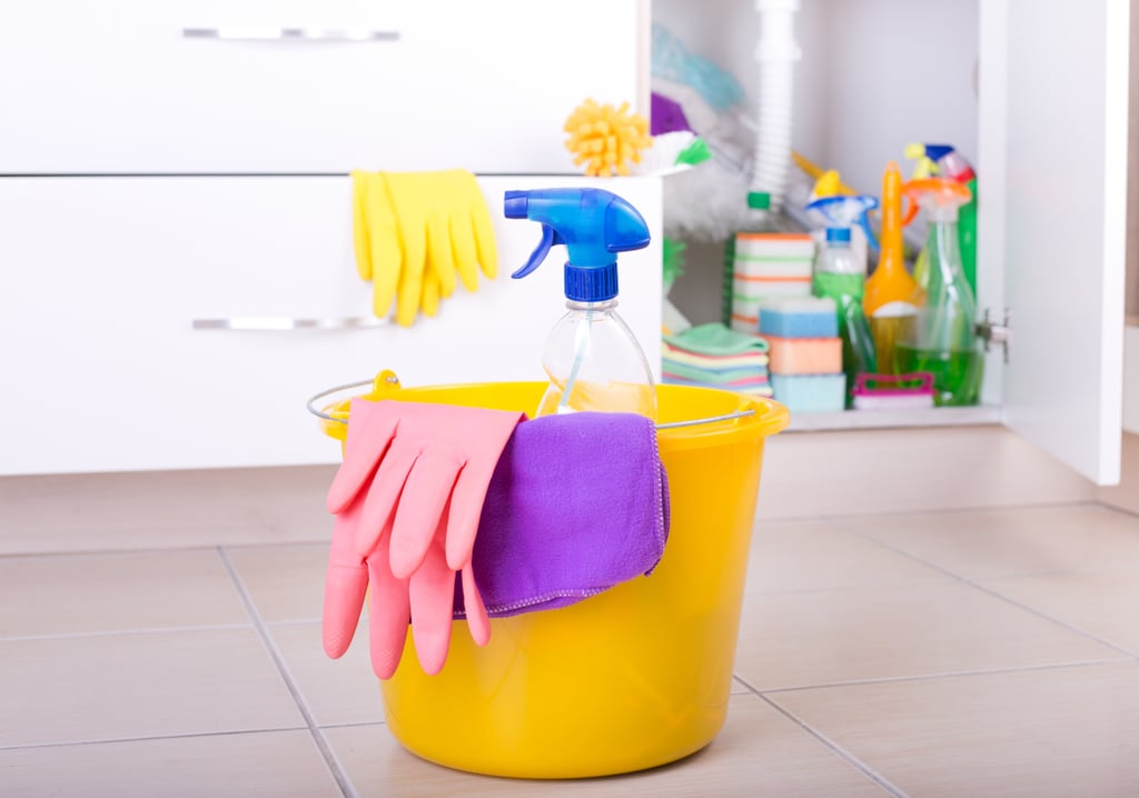 Keep Cleaning Supplies Nearby Home Cleaning Tips Your Mother Would
