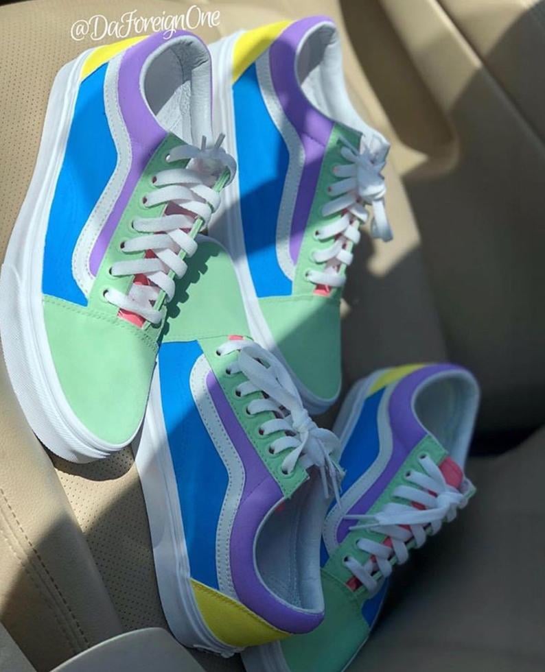 custom girl vans