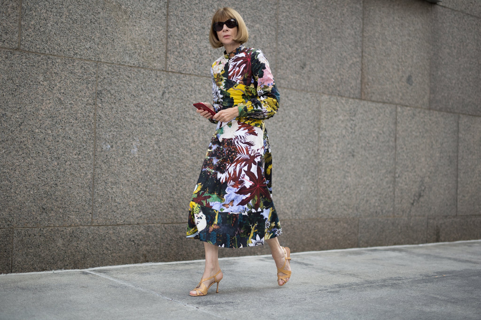 NEW YORK, NY - SEPTEMBER 11:  Anna Wintour is seen attending Oscar de la Renta during New York Fashion Week wearing Oscar de la Renta on September 11, 2017 in New York City.  (Photo by Matthew Sperzel/Getty Images)