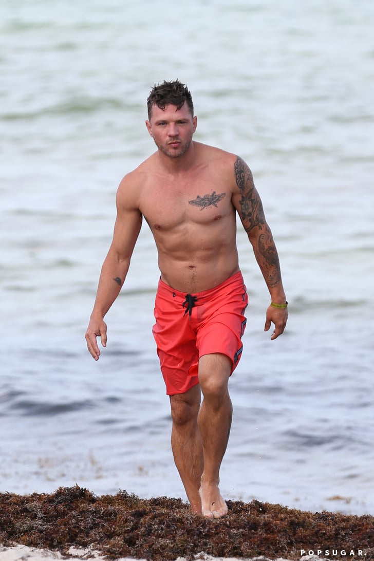 Ryan Phillippe Shirtless On The Beach In Miami July 2018 Popsugar Celebrity Photo 36