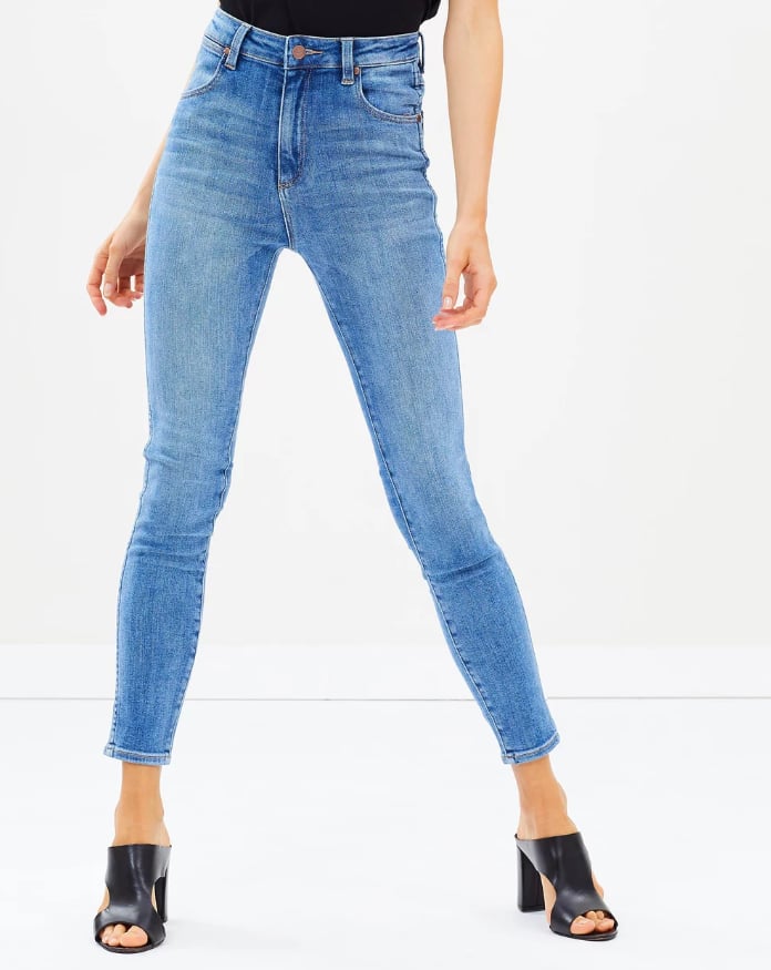 wrangler hi pins cropped jeans