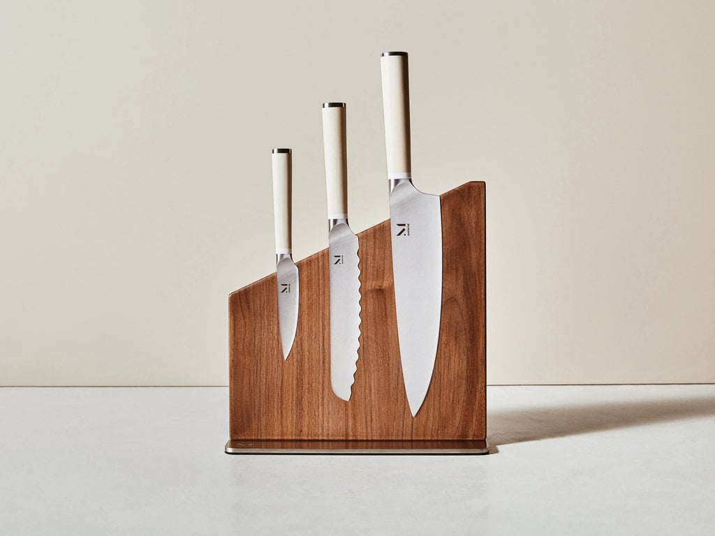 Material The Trio of Knives