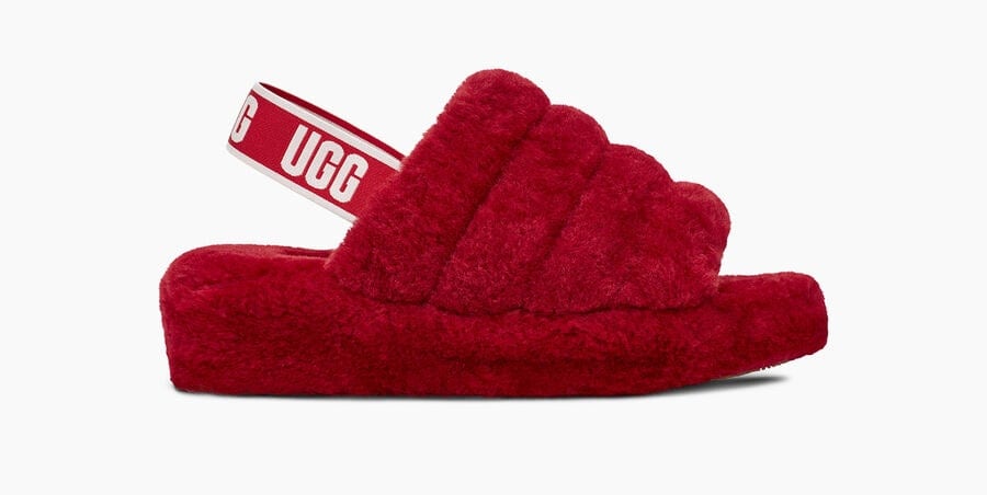 red ugg slides outfit