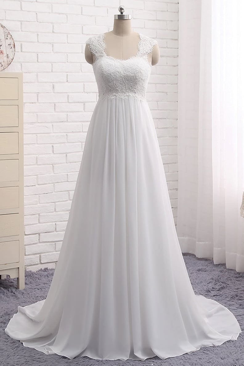 A Sleeveless Dress: Sleeveless Lace Bridal Gown