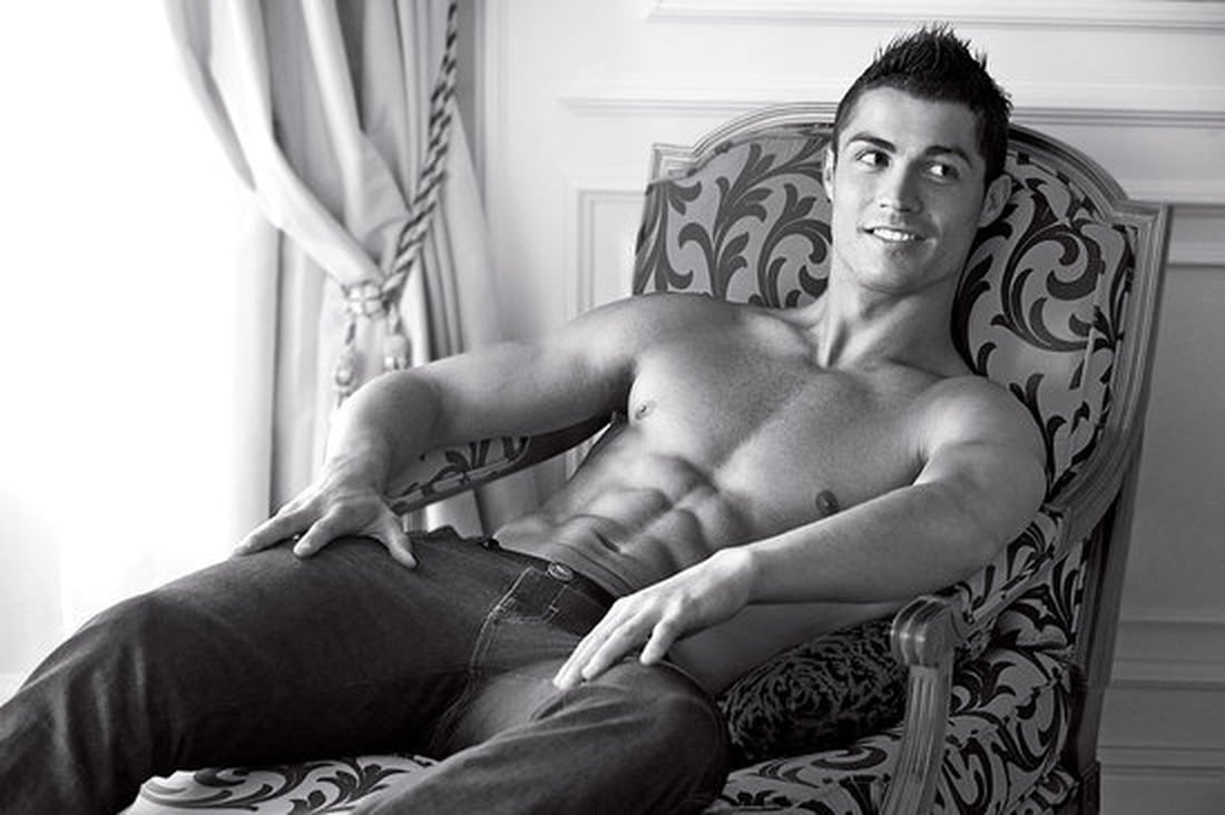 hot-cristiano-ronaldo-pictures-ps-celebrity
