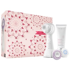 Clarisonic Mia Smart Anti-Aging and Cleansing Skincare Holiday Gift Set