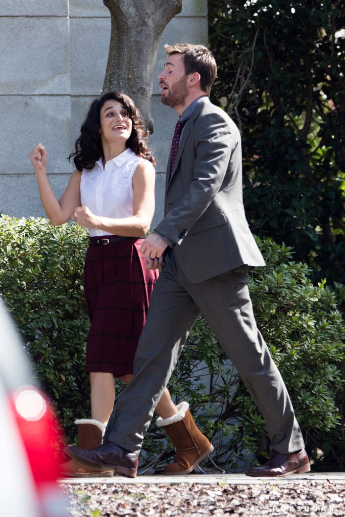 Chris Evans and Jenny Slate Pictures October 2015