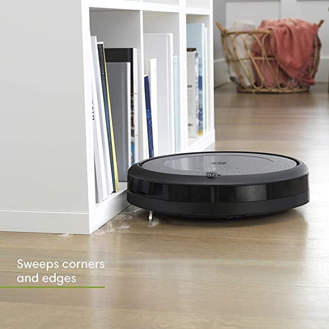 iRobot Roomba i3 Wi-Fi Connected Robot Vacuum