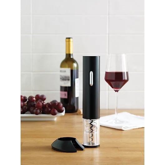 A Great Host Gift: Our Table Auto Wine Opener