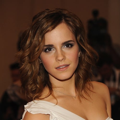 Met Gala 2010 See Emma Watsons Beauty Looks Over The