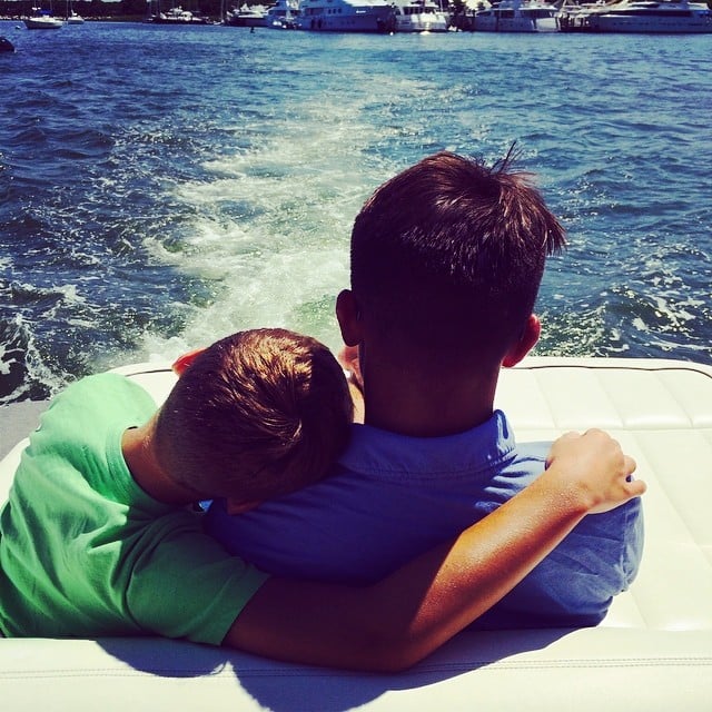 Joaquin and Michael Consuelos demonstrated how brotherly love actually looks while relaxing in the Hamptons.
Source: Instagram user kellyripa