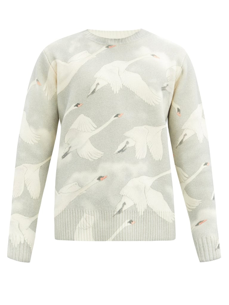 ten tweede Tenen val Dan Levy's Exact Casablanca Sweater | I Already Want Dan Levy's SNL  Sweater, and He Hasn't Even Started Hosting Yet | POPSUGAR Fashion Photo 5