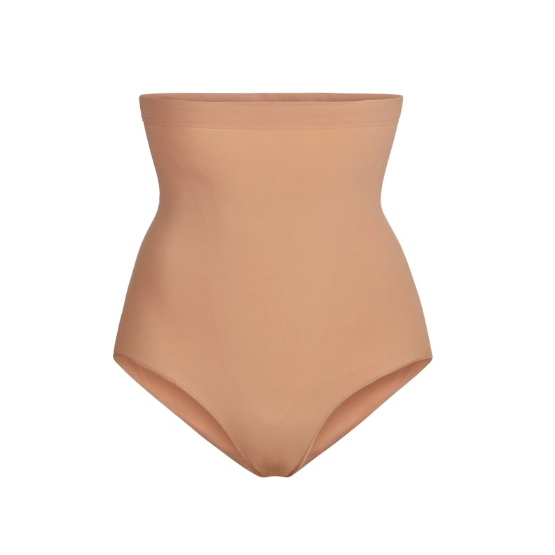 SKIMS Brown Seamless Sculpting High-Waisted Above the knee Short