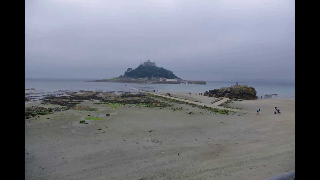 Rising Tide at St Michael's Mount Cornwall